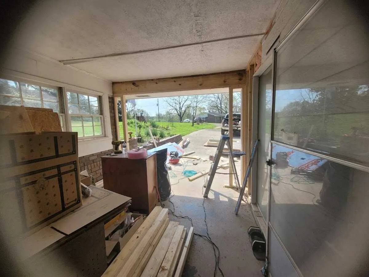 Air movers and dehumidifier for Drying & Dehumidification in Annapolis Neck